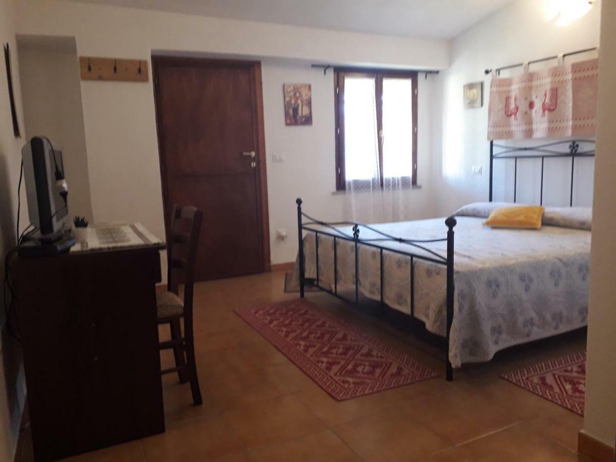 Agriturismo Sa E Padedda Mores Exterior photo